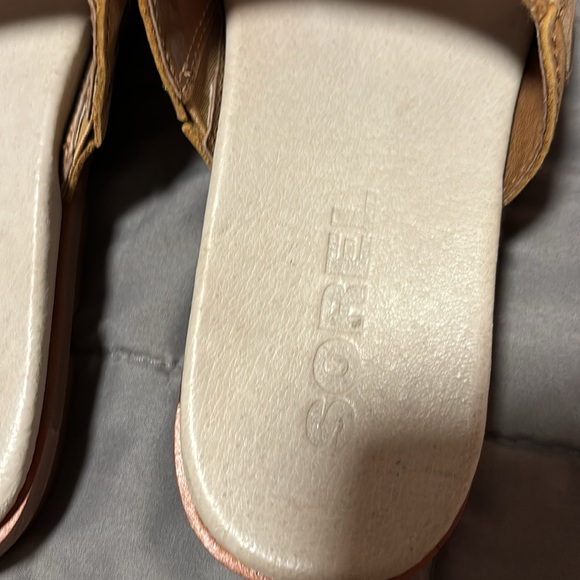 Just never reach for them - Picture 7 of 12